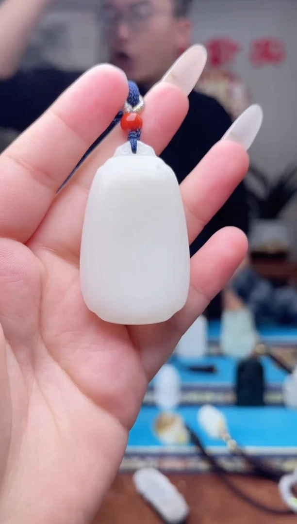 【闪购商品】和田玉颈饰未镶嵌1