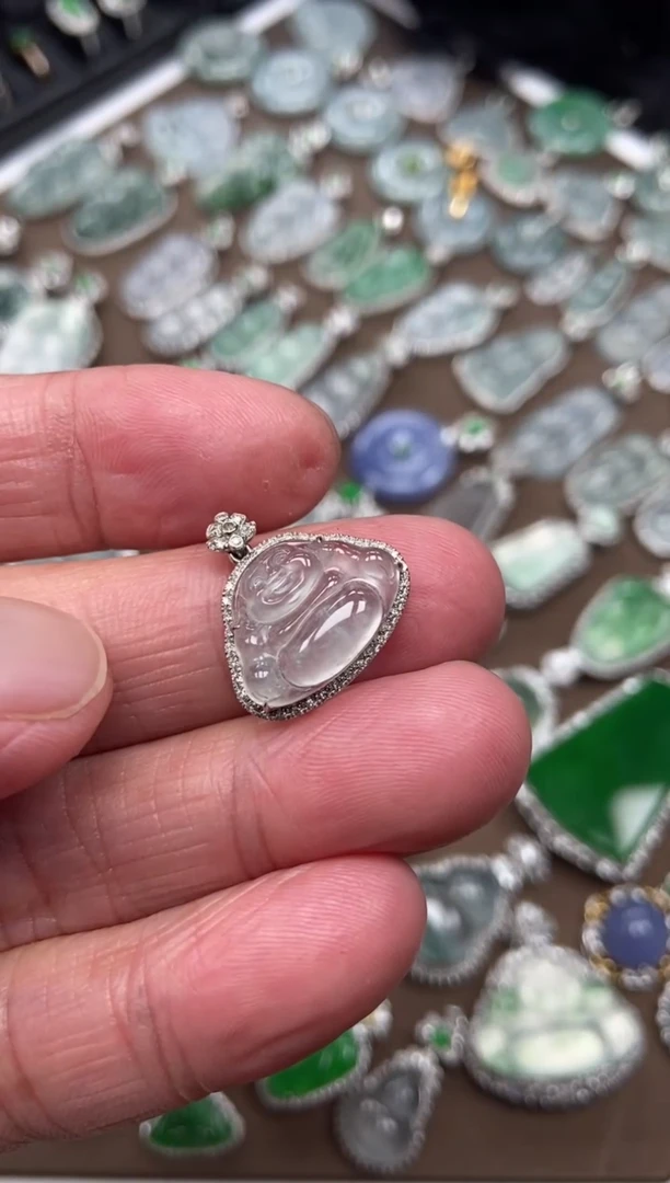 【闪购商品】翡翠吊坠(不含链)18K金镶嵌佛公