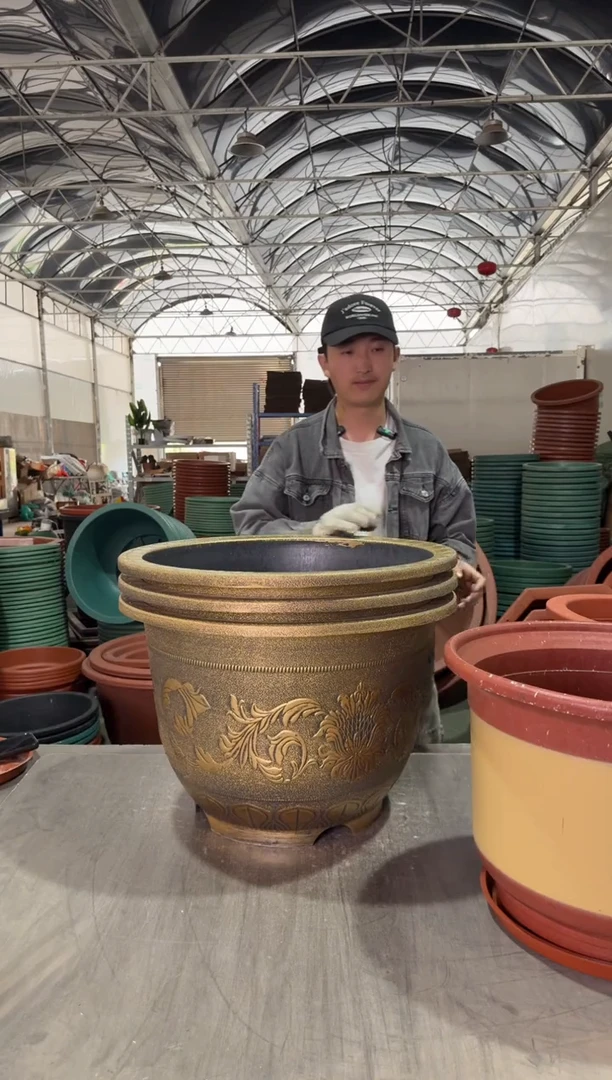 【闪购商品】复合60口径古铜金欧花盆2个 无孔