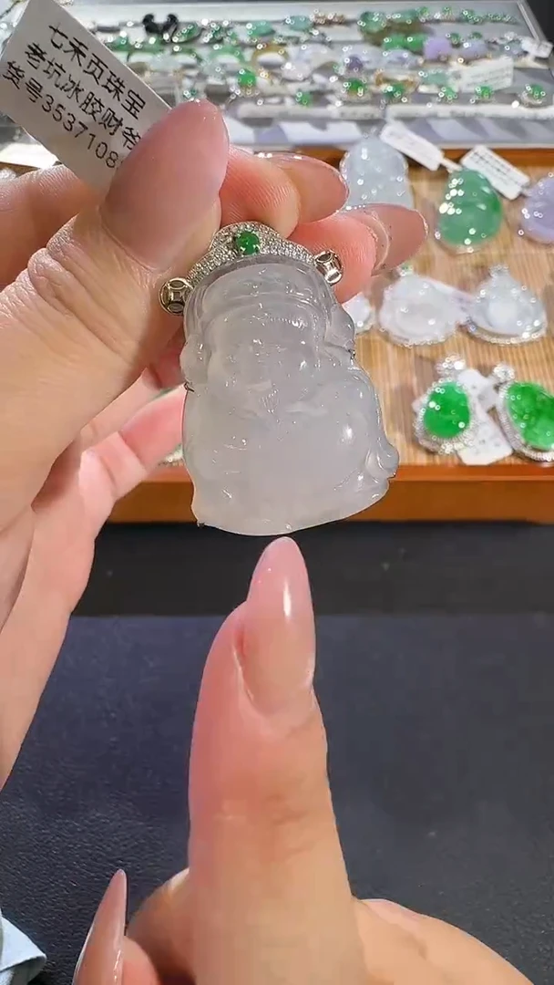 翡翠18K金镶嵌吊坠(不含链)【源头工厂】钻石镶嵌