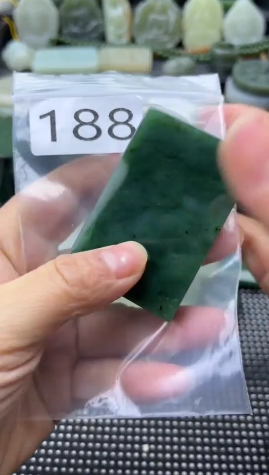 未镶嵌和田玉珠宝半成品牌子