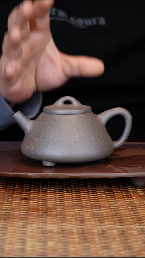 茶壶紫砂汀禾紫砂原矿鲨皮青《子冶》248cc