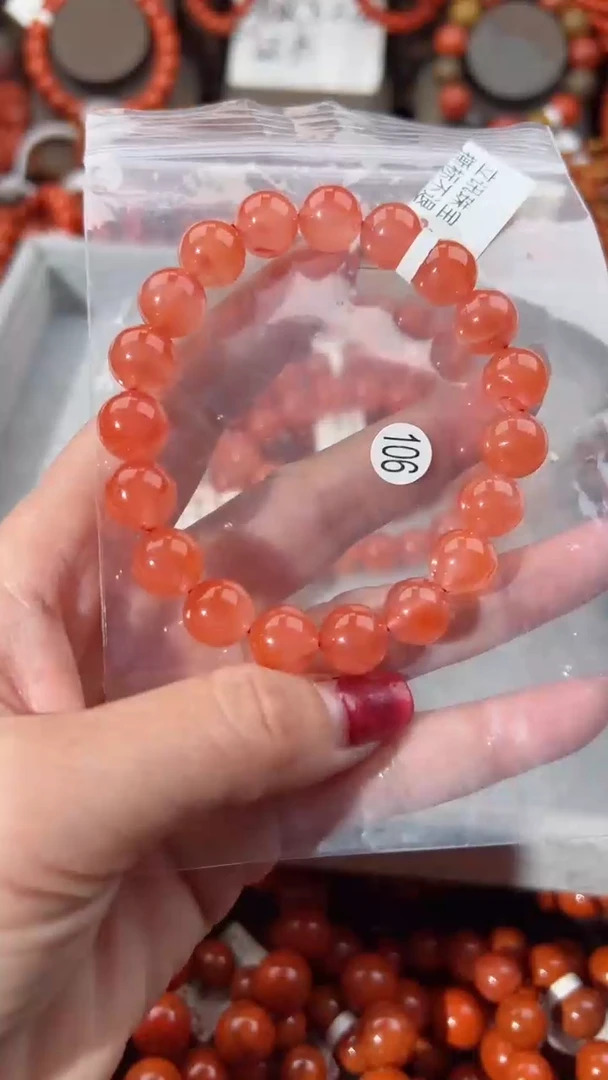 【闪购商品】南红玛瑙手串未镶嵌10+