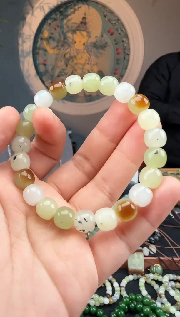 颈饰未镶嵌和田玉和田玉