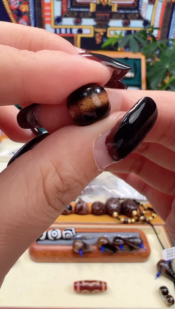 玛瑙/玉髓（覆膜）颈饰未镶嵌21.（微瑕随机发货）