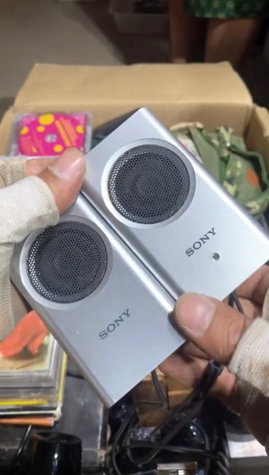 8新星**悟.069中古商品，瑕疵品，不保好坏。
