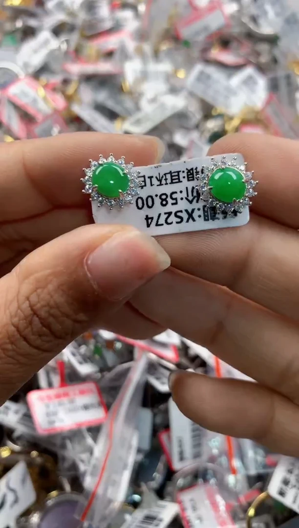 银S925镶嵌戒指翡翠666    9