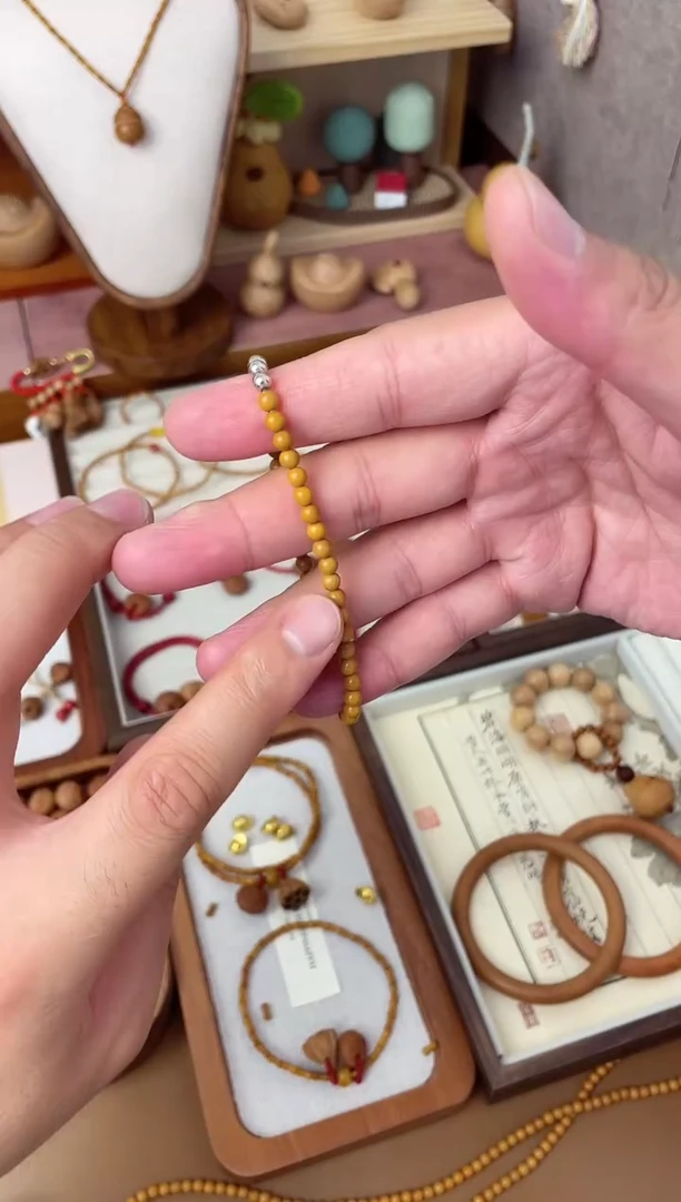 桃核圆珠一物一拍单圈加银珠