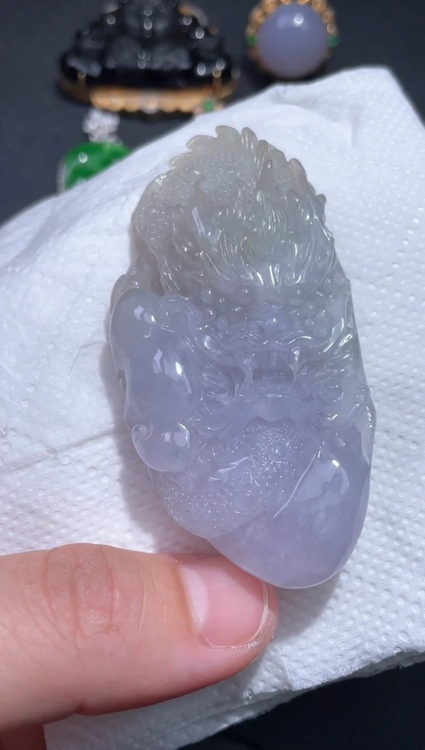 颈饰未镶嵌翡翠11.......