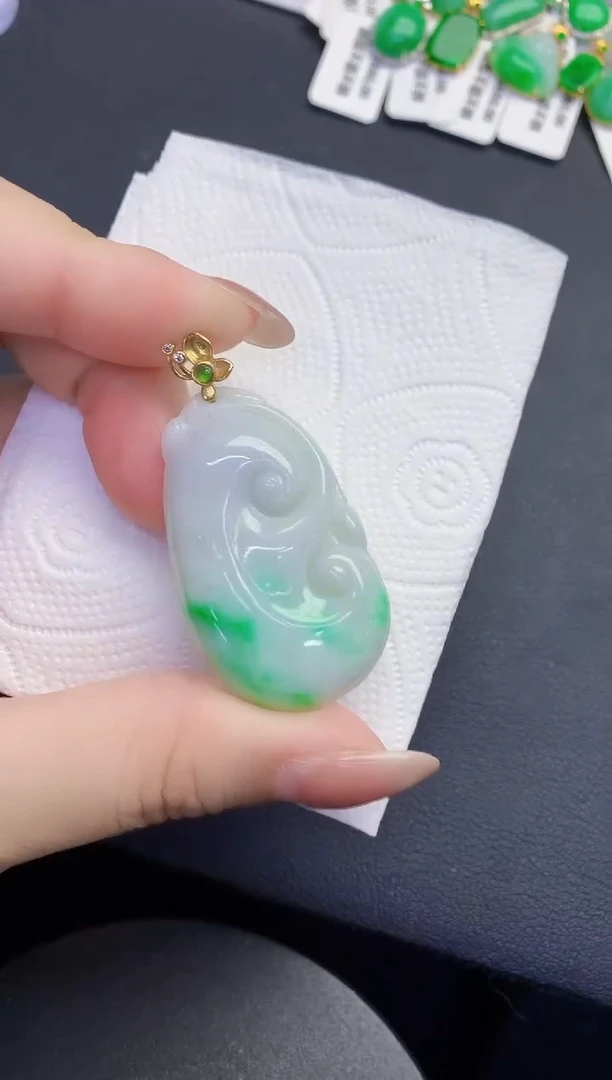 颈饰未镶嵌翡翠缅甸天然翡翠A货