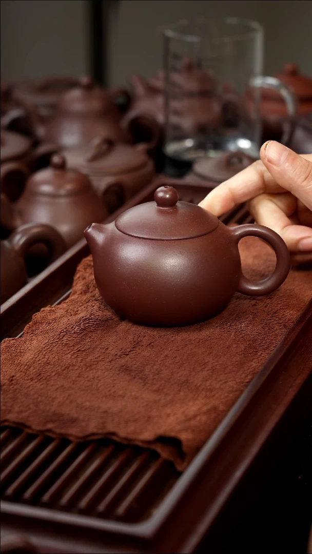 茶壶紫砂石红拼紫西施（200cc）