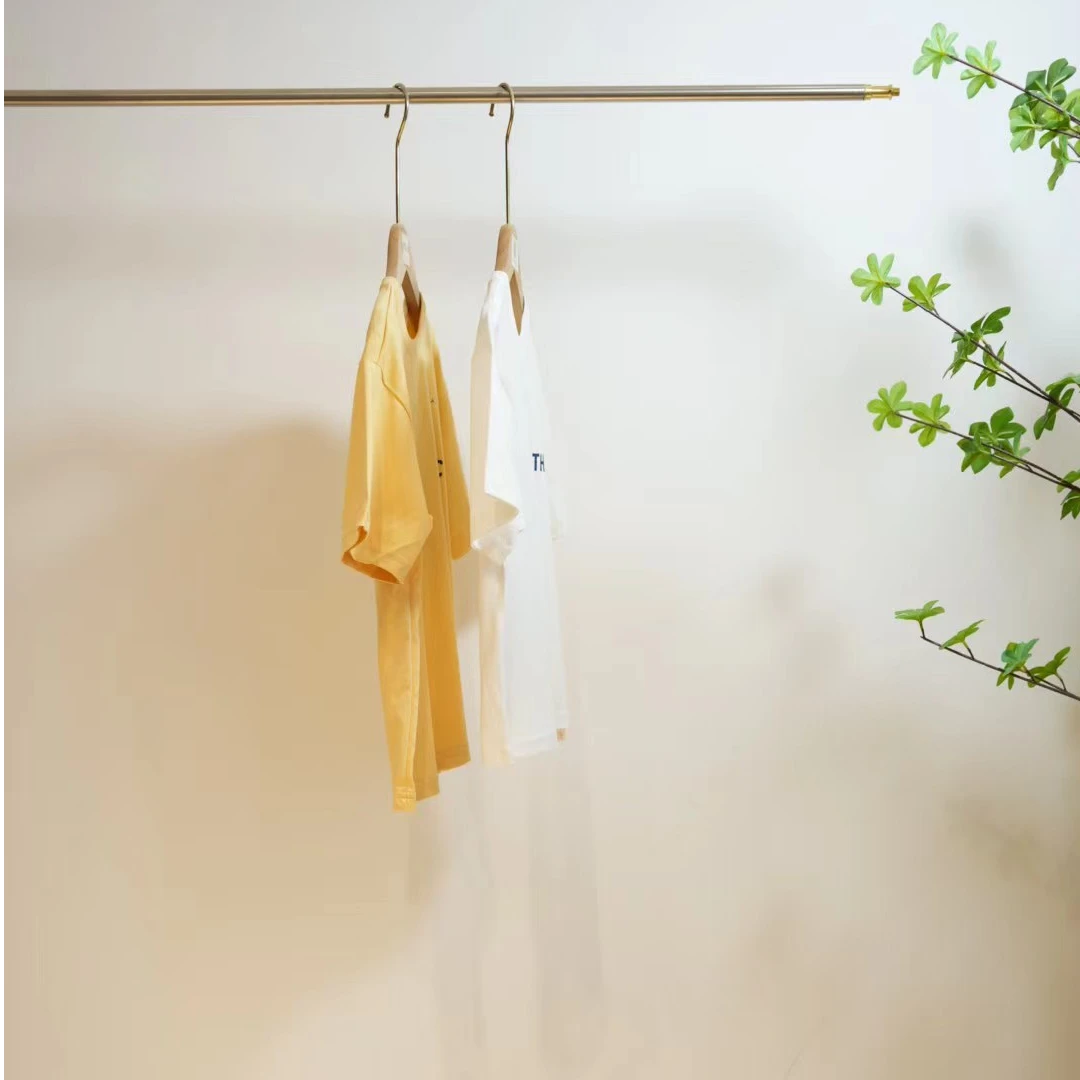 2-610-一款两色撞色骑士字母印花儿童休闲圆领短袖T恤B