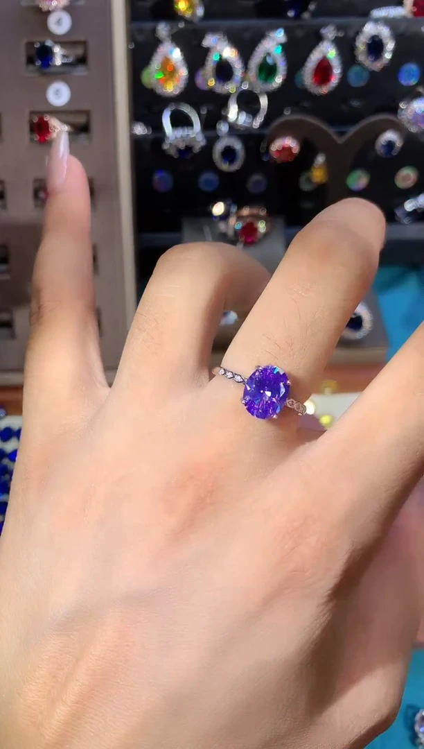 银S925镶嵌颈饰碧玺810白