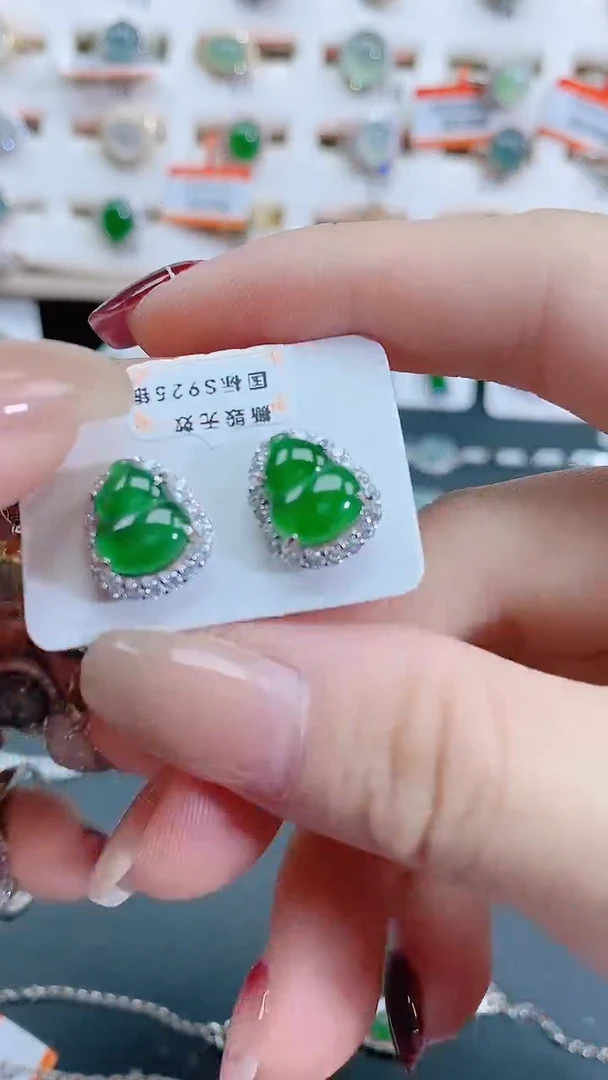 银S925镶嵌翡翠耳饰天然翡翠