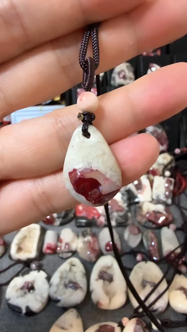 【闪购商品】天然辰砂大晶砂随行吊坠1