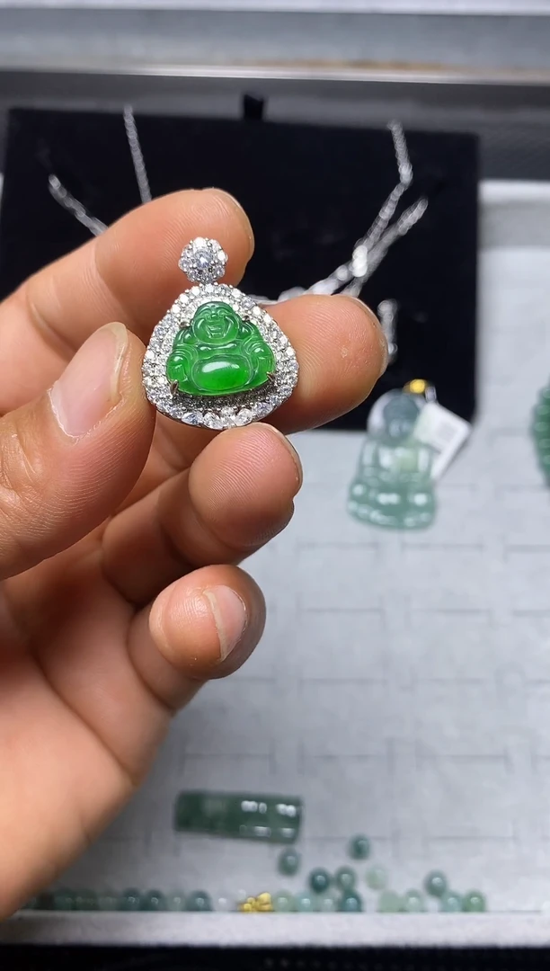 未镶嵌定制翡翠挂件