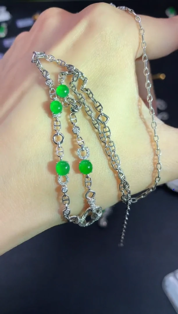 套链18K金镶嵌翡翠|9800多样性发其一