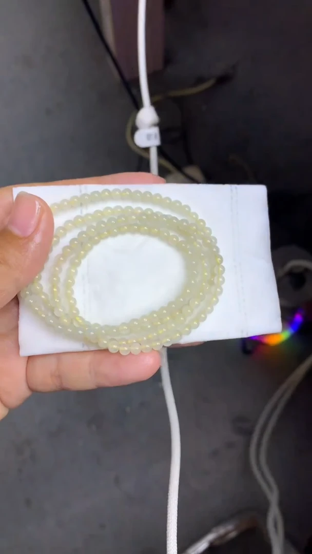 未镶嵌定制翡翠毛货