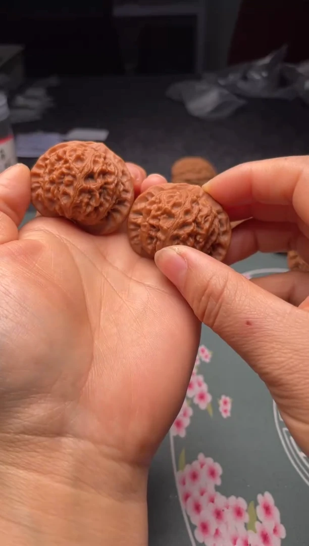 把件文玩核桃w232   宫灯 42尺