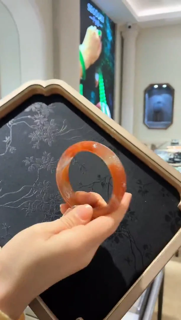 未镶嵌南红玛瑙手镯66【纹】不退不换圈口58.4