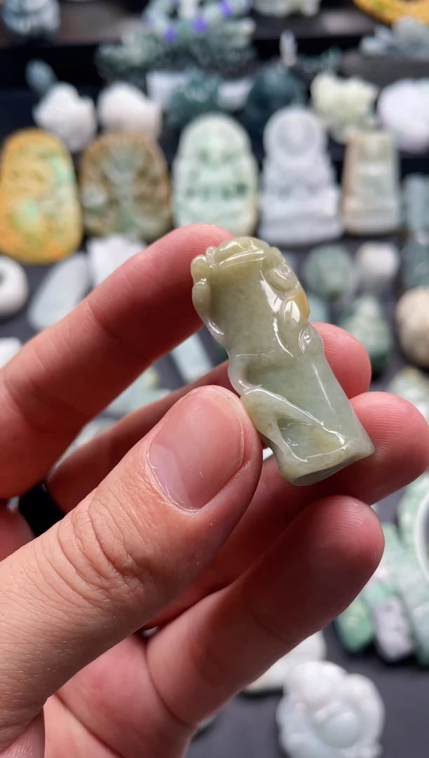 颈饰未镶嵌翡翠8  天然翡翠a货  竹节
