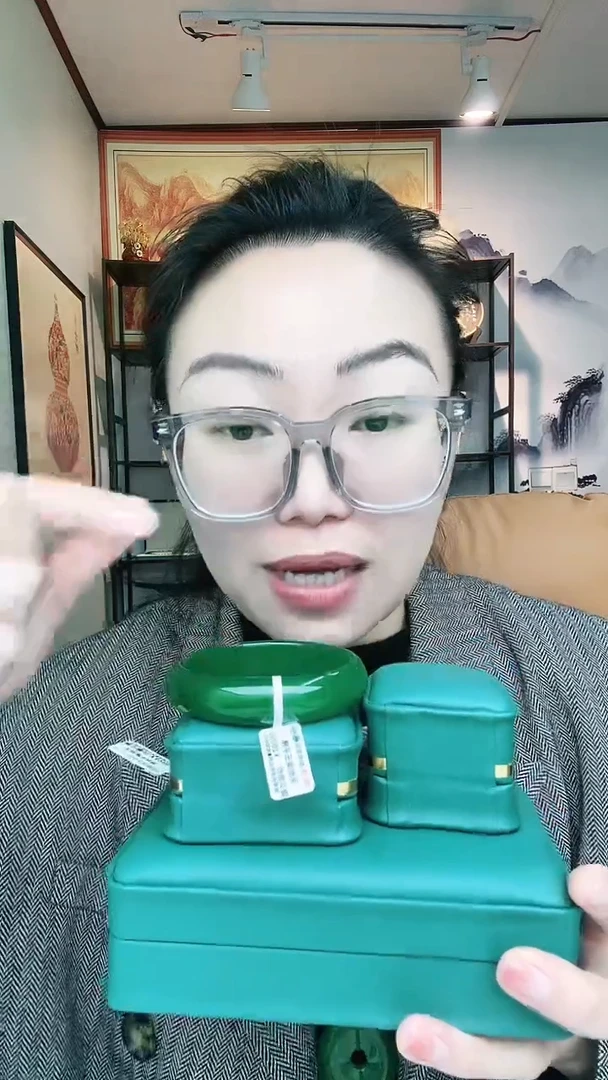 【闪购商品】玛瑙/玉髓手串未镶嵌帝王之色