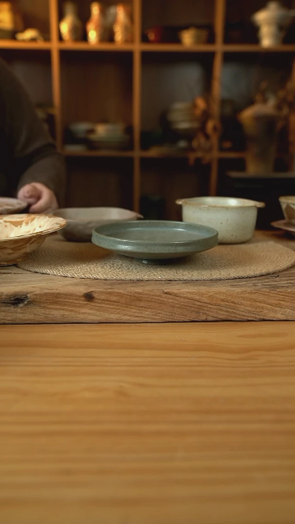 168微瑕福利孤品系列的收口折腰盘1个