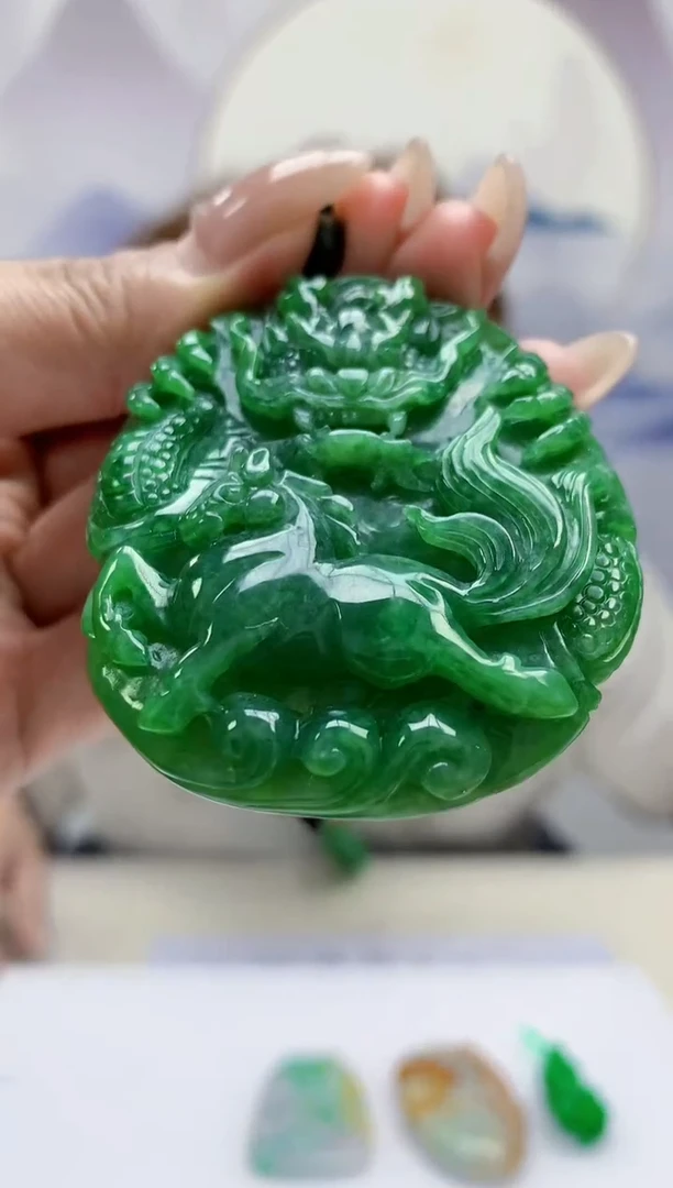 定制翡翠未镶嵌4868MM-毛货挂件132