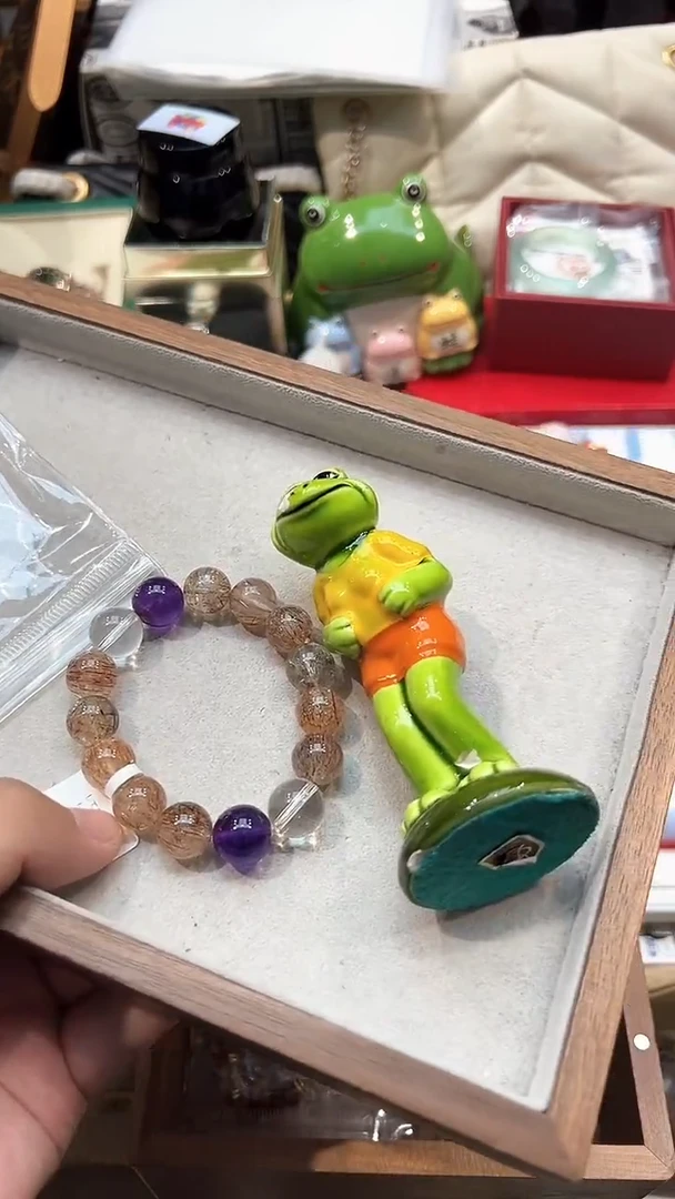 .全球寻宝高端瓷儿