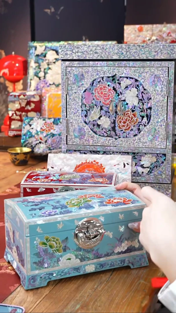 【闪购商品】瓷片核桃甄选非遗文化香椿木螺钿