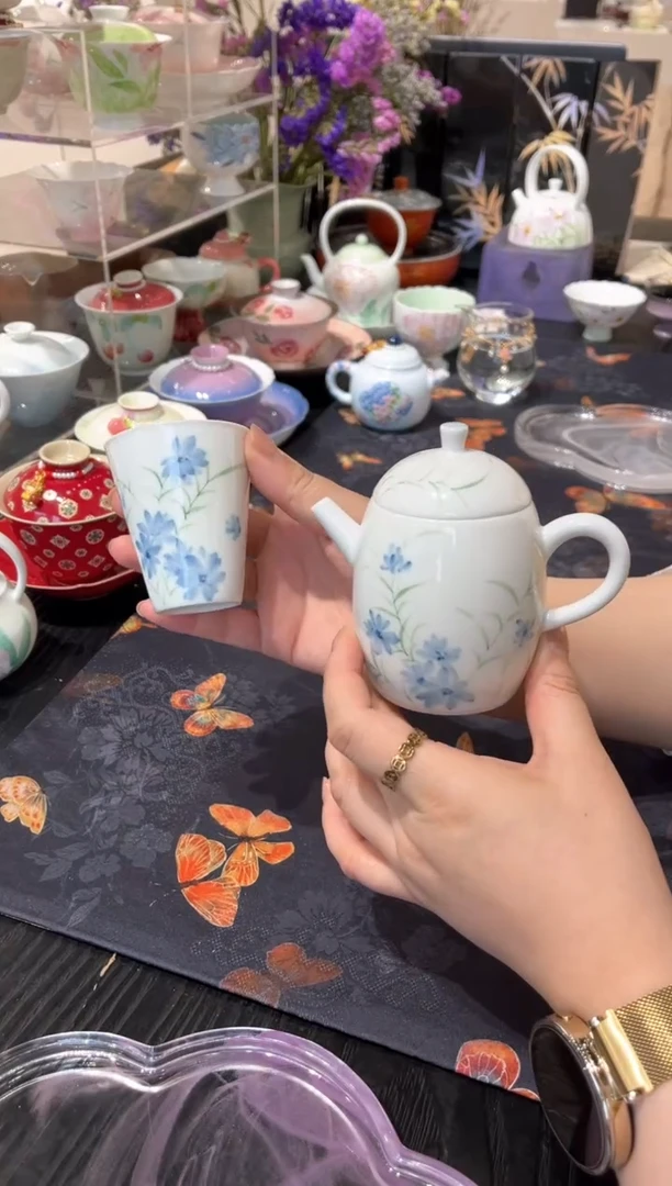 【闪购商品】微瑕 拍照样品 浅蓝逸杯子+茶壶