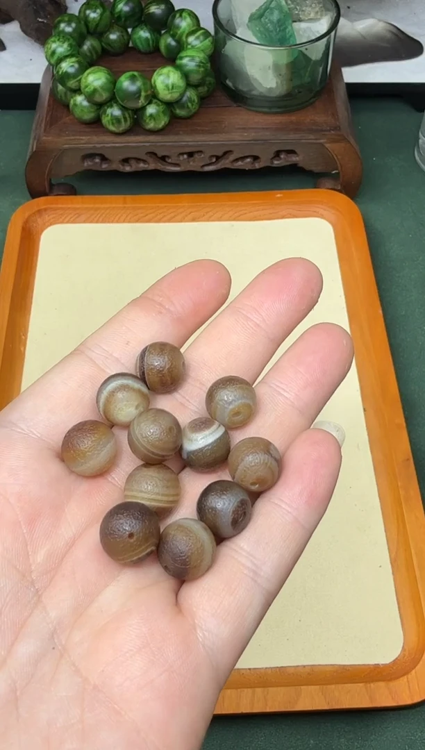 未镶嵌1玛瑙/玉髓缠丝玛瑙小天天1.2单颗
