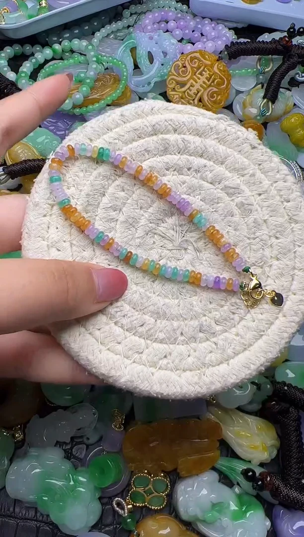 颈饰未镶嵌翡翠天然缅甸翡翠吊坠