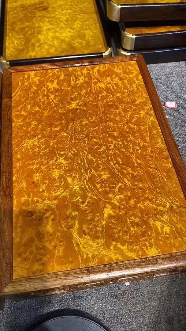 木木雕款带**班大茶盘一个