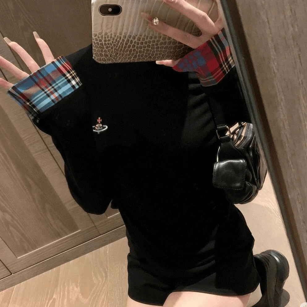 刺绣格子拼接长袖T恤女设计感小众休闲独特别致修身显瘦打底上衣