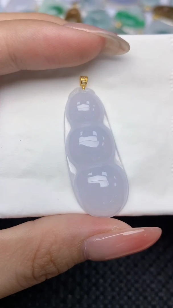 翡翠18K金镶嵌颈饰天然翡翠a货