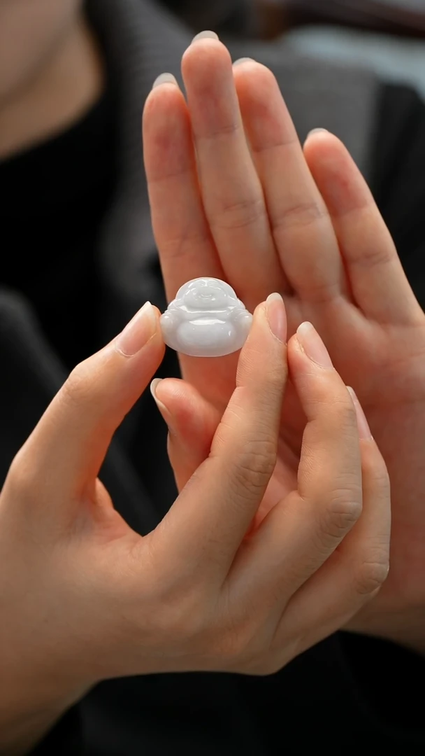 颈饰未镶嵌翡翠佛公