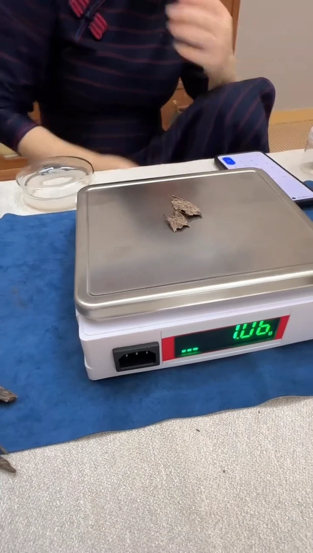 香料10100金三角树芯虫漏结香1克