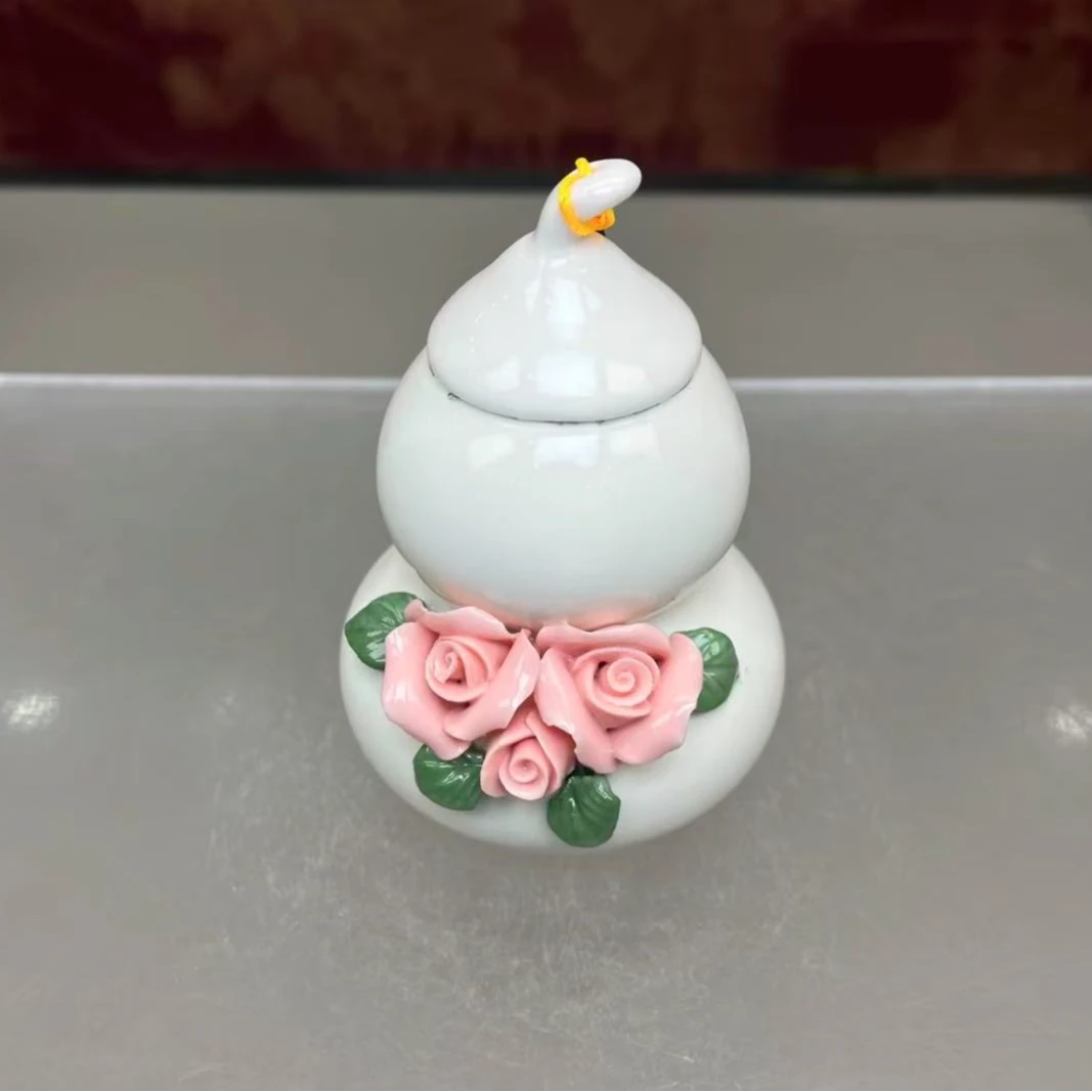 陶瓷捏花茶叶罐zh601