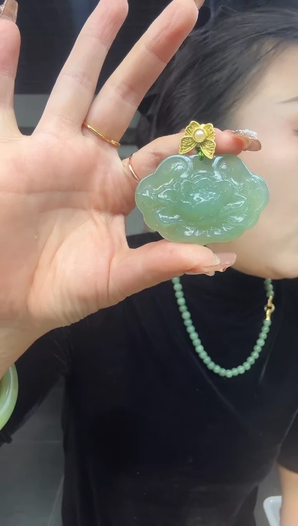 【闪购商品】岫玉颈饰未镶嵌老蓝牡丹花锁【万能扣】