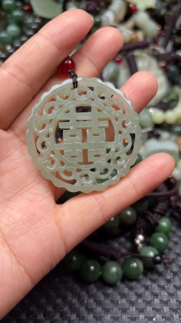 【闪购商品】和田玉颈饰未镶嵌.