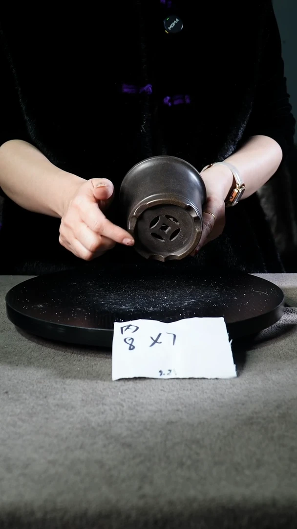 宜兴紫砂小花盆盆