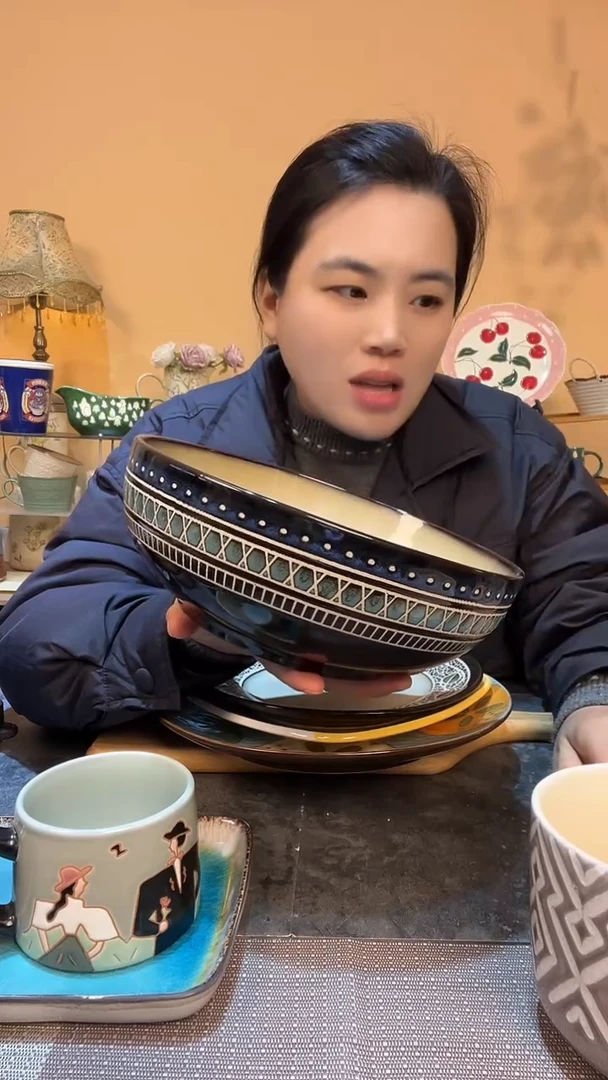 瓷片瑕疵款 9英寸碗  介意勿拍