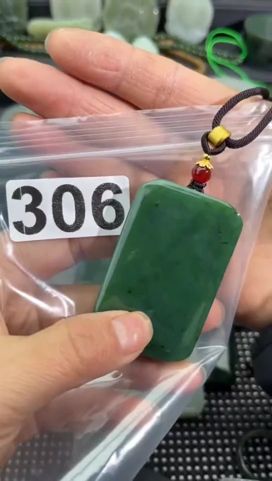 未镶嵌和田玉珠宝半成品牌子