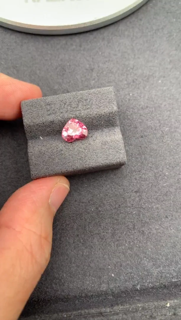 未镶嵌裸石碧玺1.5ct 粉碧玺 定制 B