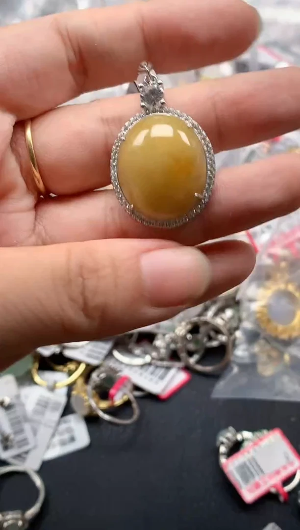 翡翠戒指银S925镶嵌天然A货缅甸翡翠
