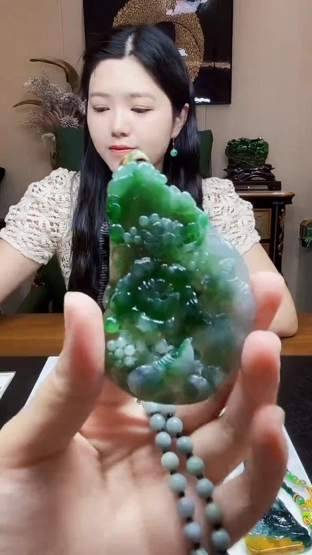 未镶嵌定制翡翠吊坠146