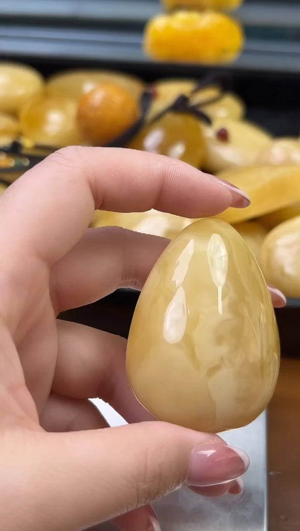 未镶嵌蜜蜡裸石琥珀蜜蜡吊坠