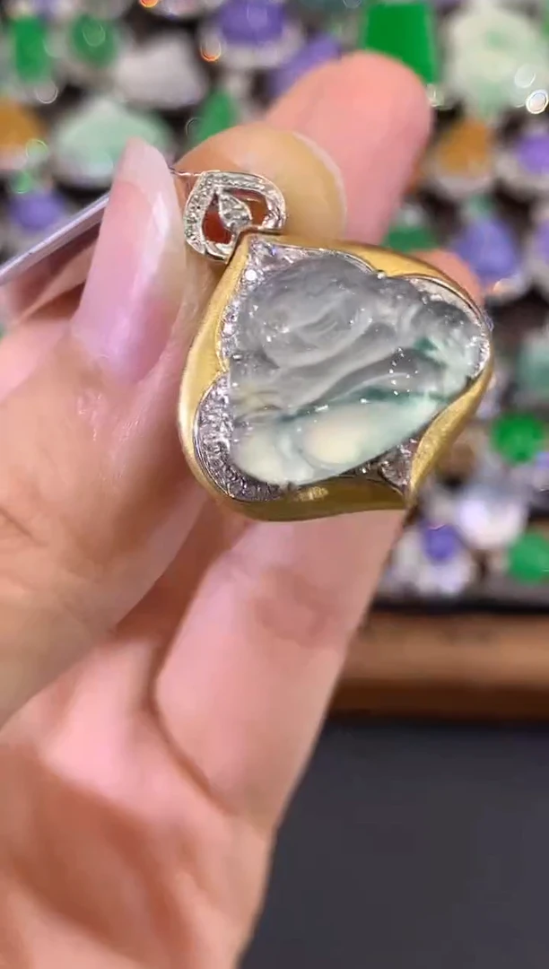 吊坠(不含链)18K金镶嵌翡翠C53