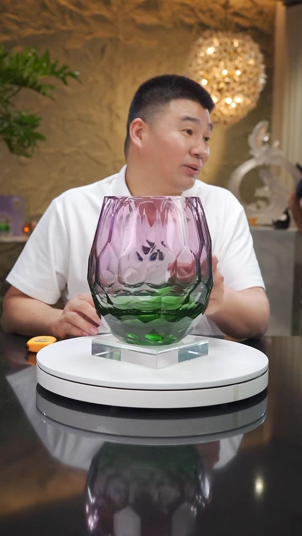 瓷片福利金红绿切面花瓶